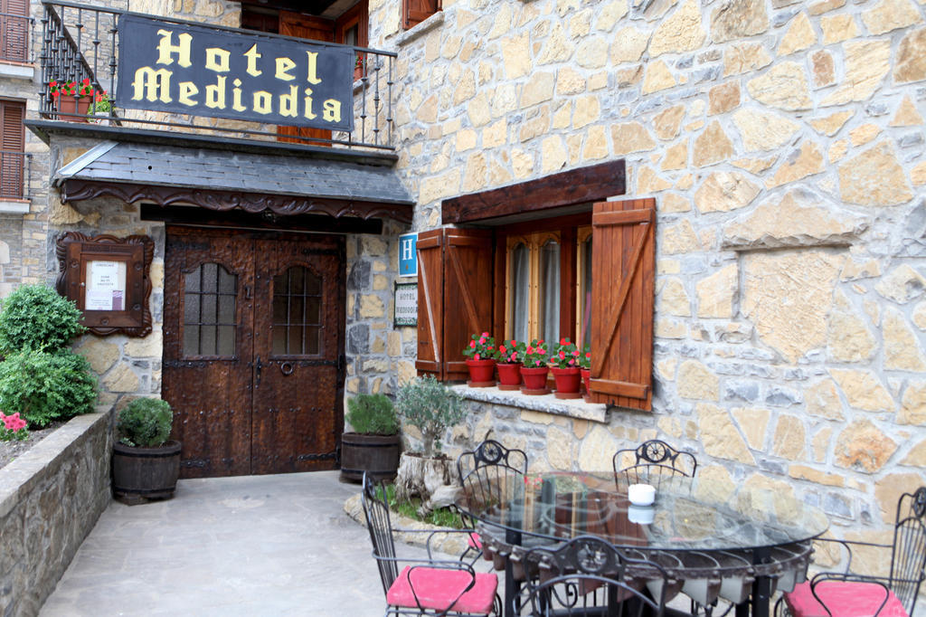 Hotel Boutique Mediodia Plan Restaurant foto